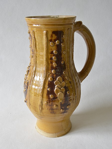 http://poteriedesgrandsbois.com/files/gimgs/th-31_PCH051-poterie-médiévale-pichet-normandie-XIVe.jpg