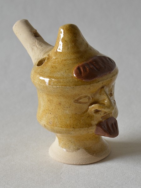 http://poteriedesgrandsbois.com/files/gimgs/th-53_SIF023-03-Sifflet-Paris-Moyen-Age-ceramique.jpg